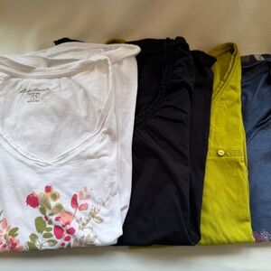 Eddie Bauer women’s large short sleeve shirts